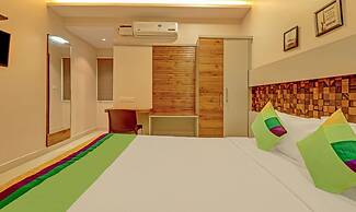 Treebo Rainbow Grand