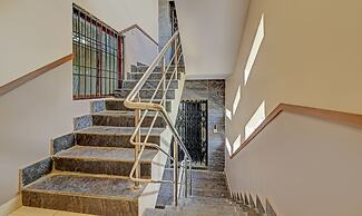 Treebo Rainbow Grand