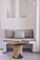 Brilliance Suites - Adults Only