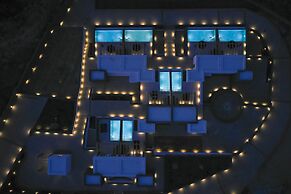 Brilliance Suites - Adults Only