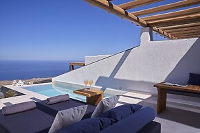 Brilliance Suites - Adults Only