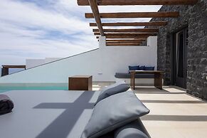 Brilliance Suites - Adults Only