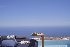 Brilliance Suites - Adults Only