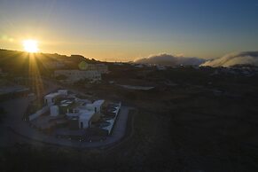 Brilliance Suites - Adults Only