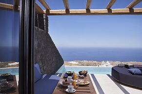 Brilliance Suites - Adults Only