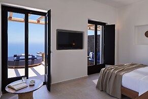 Brilliance Suites - Adults Only