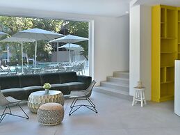 ibis Styles Golden Sands Roomer Hotel