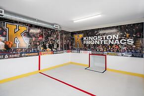 Comfort Suites Kingston Central