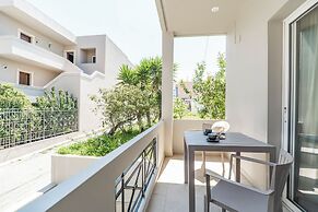 Rhoe Seaside Apartments