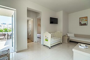 Rhoe Seaside Apartments