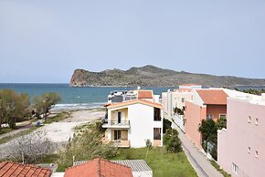 Rhoe Seaside Apartments