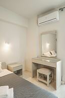 Rhoe Seaside Apartments