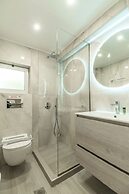 Rhoe Seaside Apartments