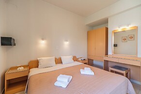 Rhoe Seaside Apartments