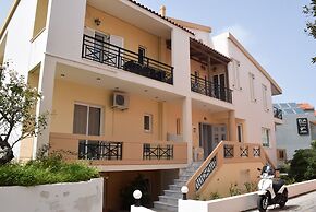 Rhoe Seaside Apartments