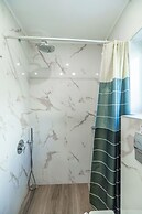 Rhoe Seaside Apartments