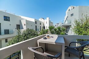 Rhoe Seaside Apartments