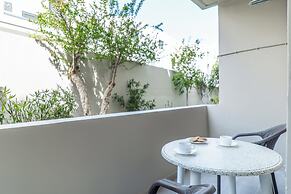 Rhoe Seaside Apartments