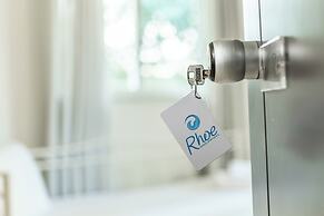 Rhoe Seaside Apartments