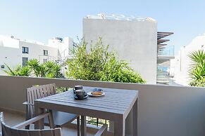 Rhoe Seaside Apartments