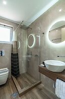 Rhoe Seaside Apartments