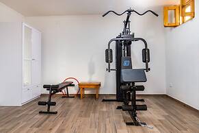 Vintage Winehouse Backov