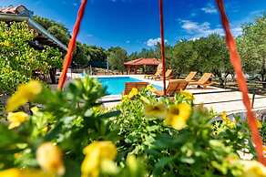 Vintage Winehouse Backov