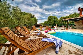 Vintage Winehouse Backov