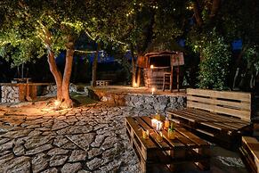 Vintage Winehouse Backov