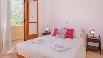 Luxurious Villa Kardi a Small Paradise