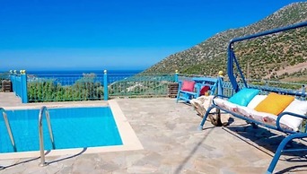 Luxurious Villa Kardi a Small Paradise