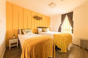 2 bed 2 bath apartment in City Centre