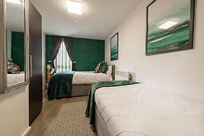 2 bed 2 bath apartment in City Centre
