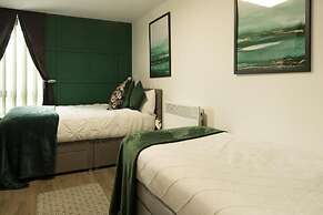 2 bed 2 bath apartment in City Centre