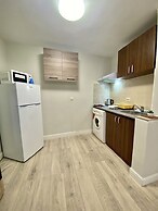 Downtown Victoria Studios By CityBookings