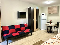 Downtown Victoria Studios By CityBookings