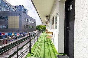 Downtown Victoria Studios By CityBookings