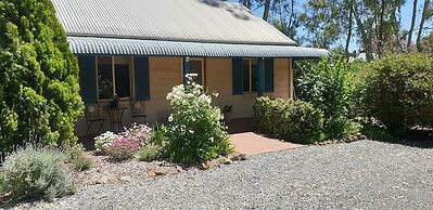 Donnybrook Cottages - Hutt River Cottage