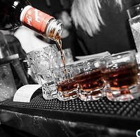 Charming 1-bed Apartment in Nea Moudania