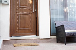 Charming 1-bed Apartment in Nea Moudania