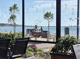 Charming 1-bed Apartment in Nea Moudania