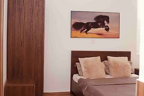 Immaculate 2-bed Apartment at Pamv Estates Apt2