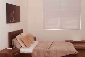 Immaculate 2-bed Apartment at Pamv Estates Apt2