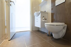 AEGEAN Apartments - Marina & Chios Island View