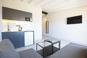 AEGEAN Apartments - Marina & Chios Island View