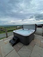 Valley View Luxury Lodges Gamekeepers 4 Bedroomed