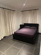 Remarkable 2-bed Apartment in Accra