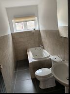 Remarkable 2-bed Apartment in Accra