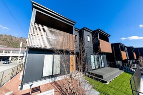 Mt. Fuji Resort Club-YUI-