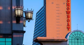 Huge 2BR 3BA Ocean Front Condo by CozySuites